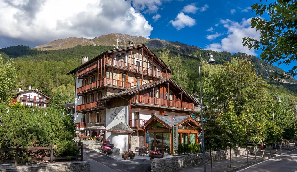 Hotel Lo Scoiattolo Courmayeur Ngoại thất bức ảnh