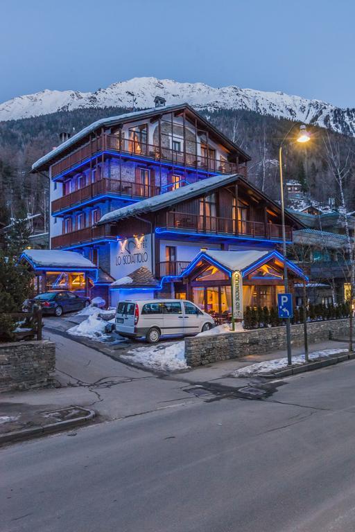 Hotel Lo Scoiattolo Courmayeur Ngoại thất bức ảnh