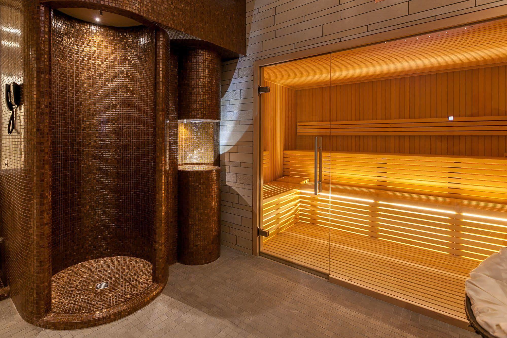 Hotel Lo Scoiattolo Courmayeur Ngoại thất bức ảnh